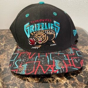 Vancouver Grizzlies Cap with Graphic Brim